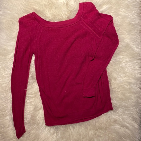 Pink honey punch light weight crew neck sweater long sleeve shirt size small - Picture 1 of 1